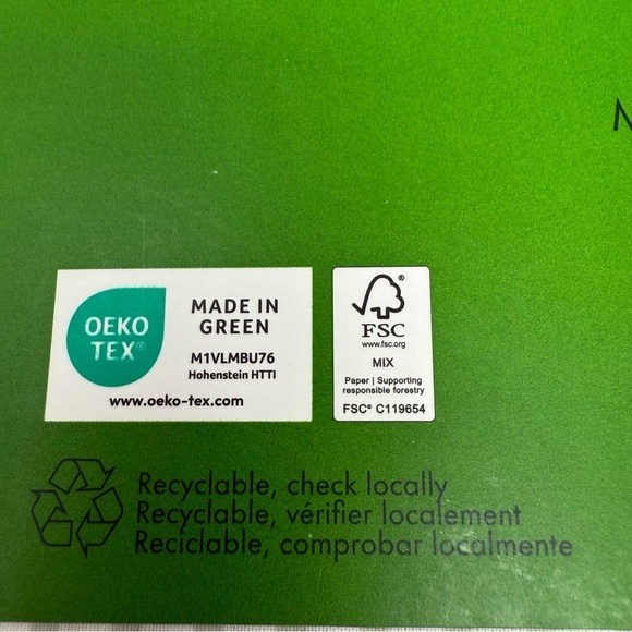 Kate Spade QUEEN Sheet Set WHITE & GRAY stripe pink hearts Cotton Percale NWT - Picture 4 of 7